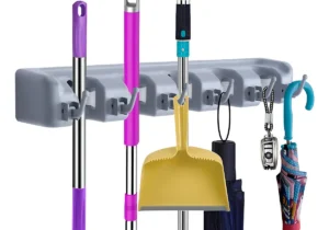 SOPORTE ORGANIZADOR COLGAR ESCOBAS LAMPAZOS HERRAMIENTAS FACIL INSTALACION ESCOBERO